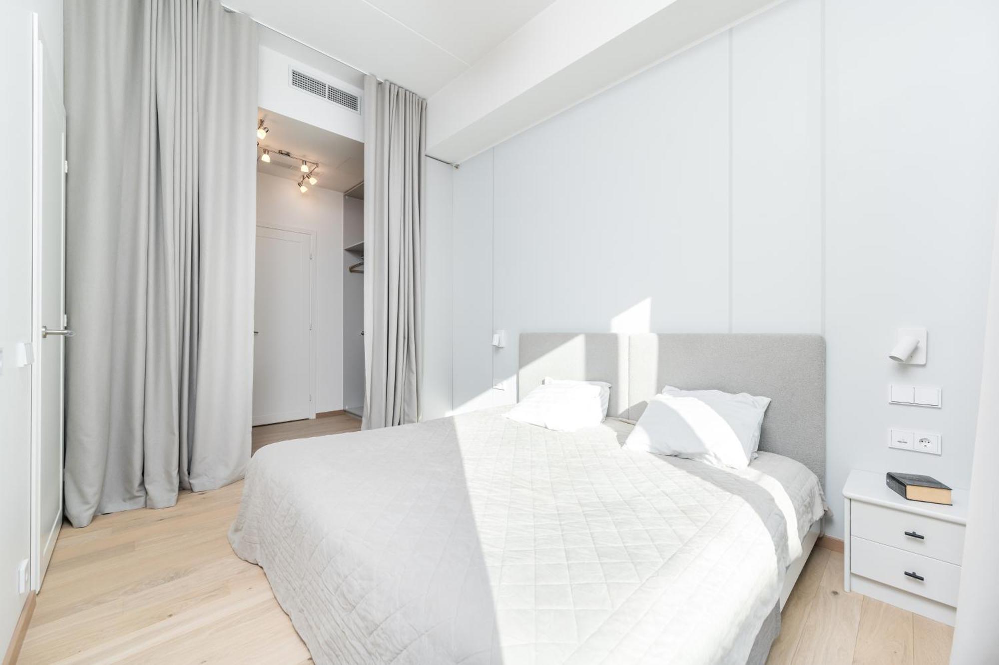 Brand New 2bdroom Free Parking *